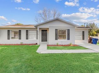 329 Honey Bee Ln, Polk City, FL 33868