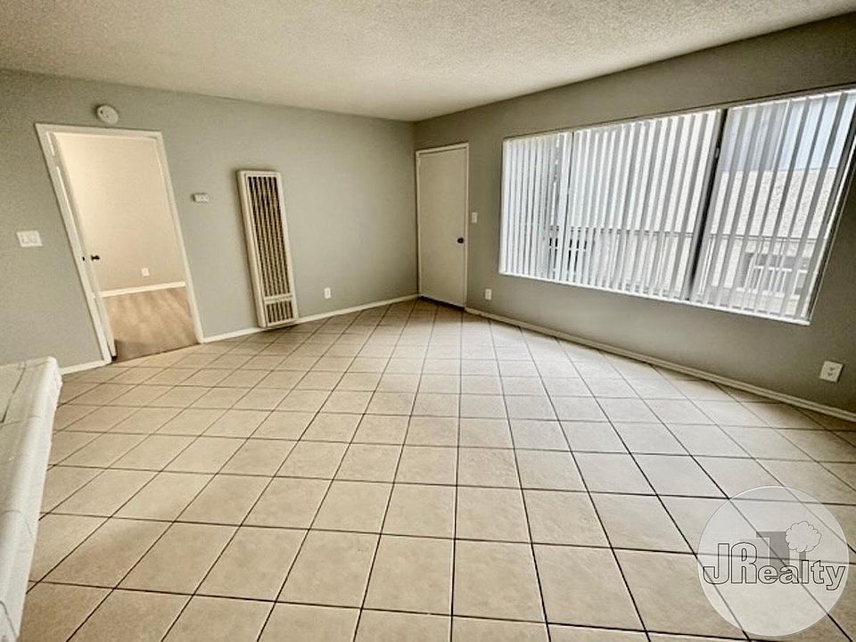 1st image of 13717 Chadron Ave #5