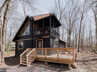 1788 Rolling Hills Dr, Tobyhanna, PA