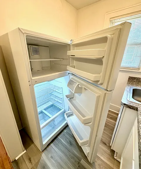 278 Cesar E Chavez Ave #3 — Photo 8