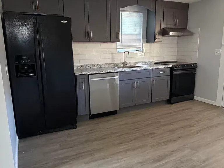 195 Bannister Rd — Photo 2