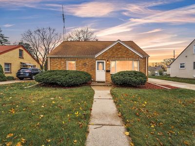 2618 South 92nd STREET, Milwaukee, WI, 53227