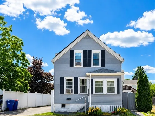 61 Church St, New Bedford, MA 02746