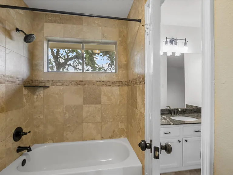 7914 Millbrook Dr — Photo 24