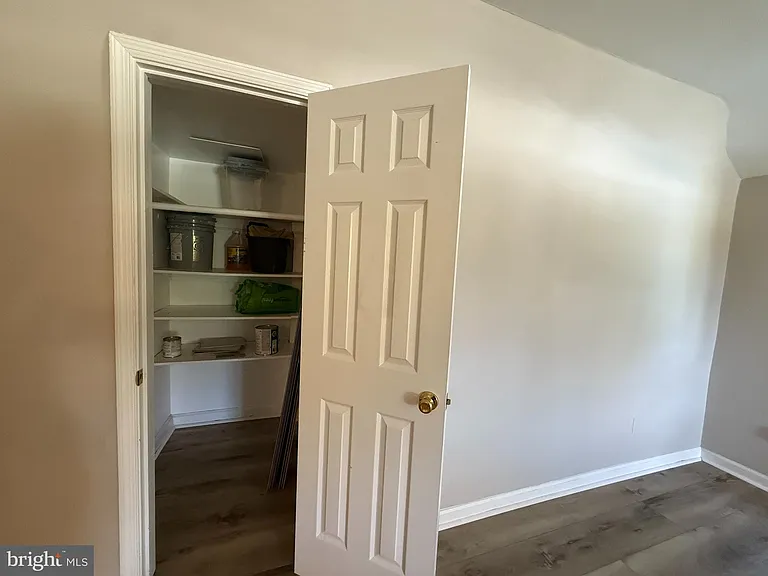 1304 N Meade St #ENG4 — Photo 11