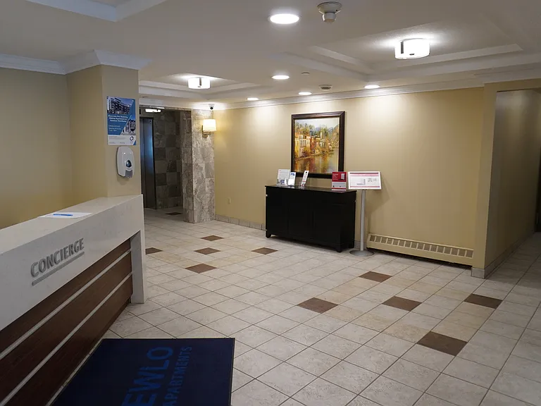 405 Waterloo St — Photo 15