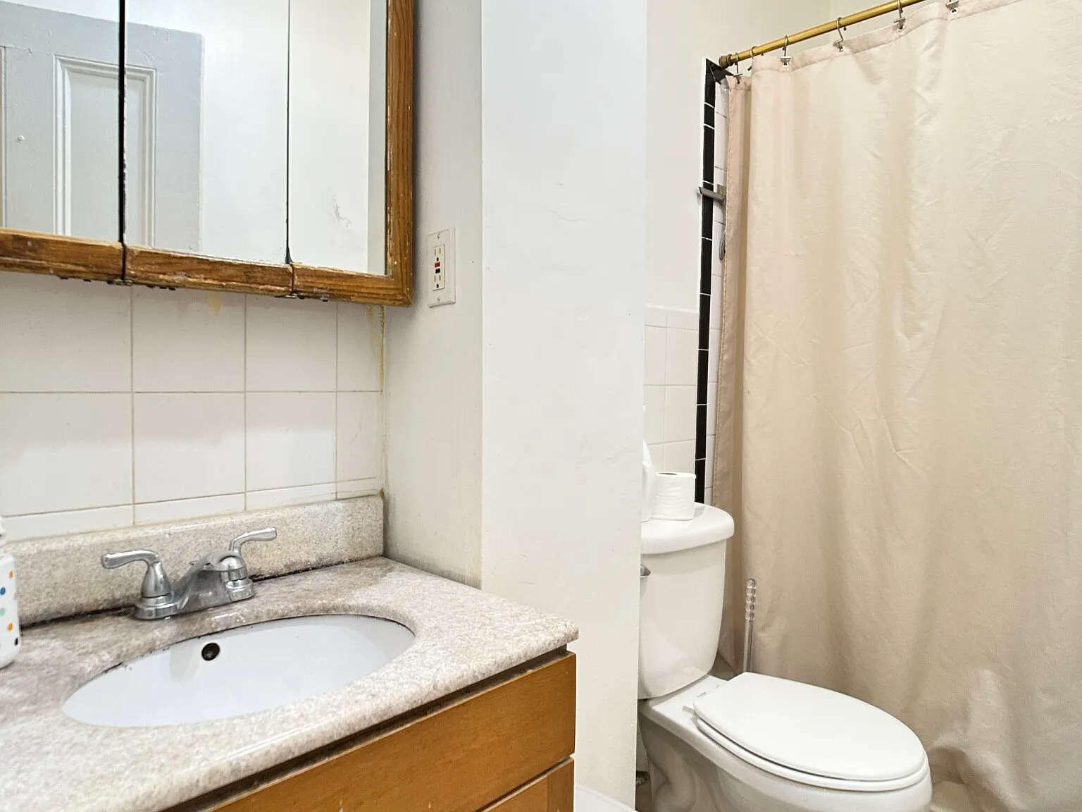 4 bed, 1600 sqft, $3,700 — Photo 4