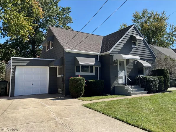 247 E 242nd St, Euclid, OH 44123