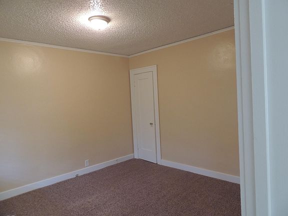 3rd image of 315 W Grant Ave