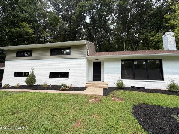 43 Red Oak Dr, Danville, PA 17821