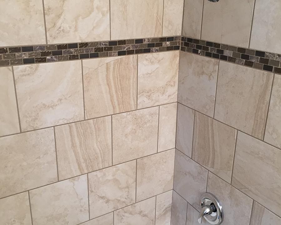 Bath/Shower Stall