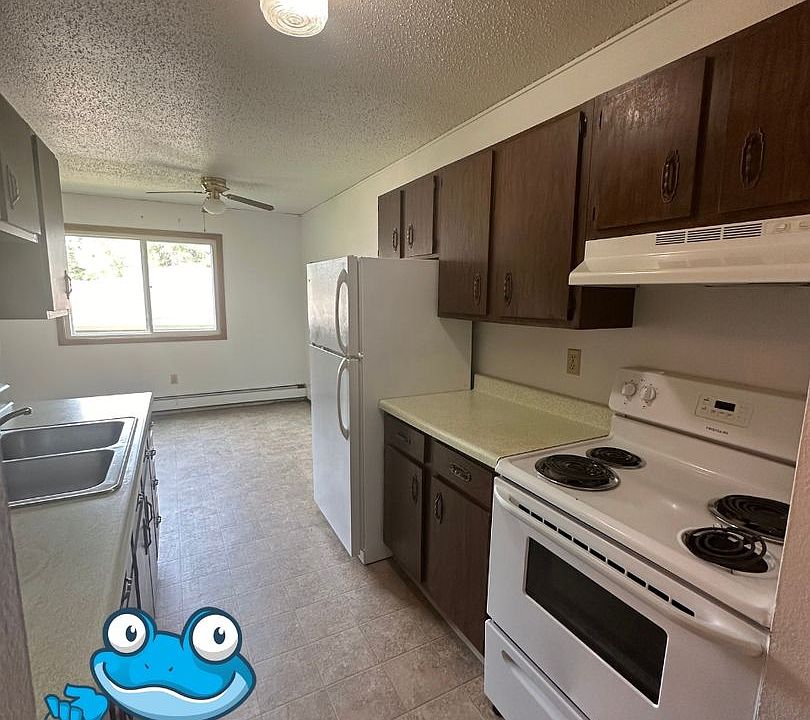 1st image of 1507 11th Ave NE #15