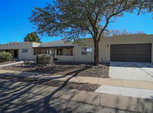 25 W Calle Escudilla, Green Valley, AZ 85614