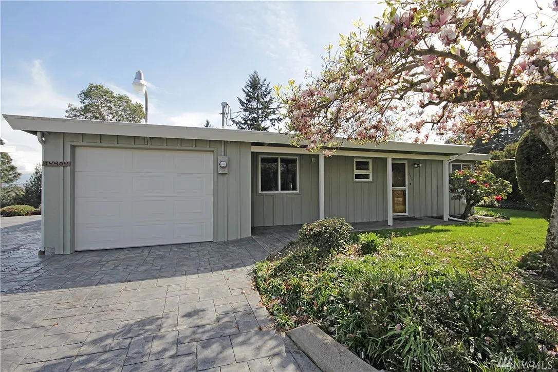 14404 8th Ave S photo 1