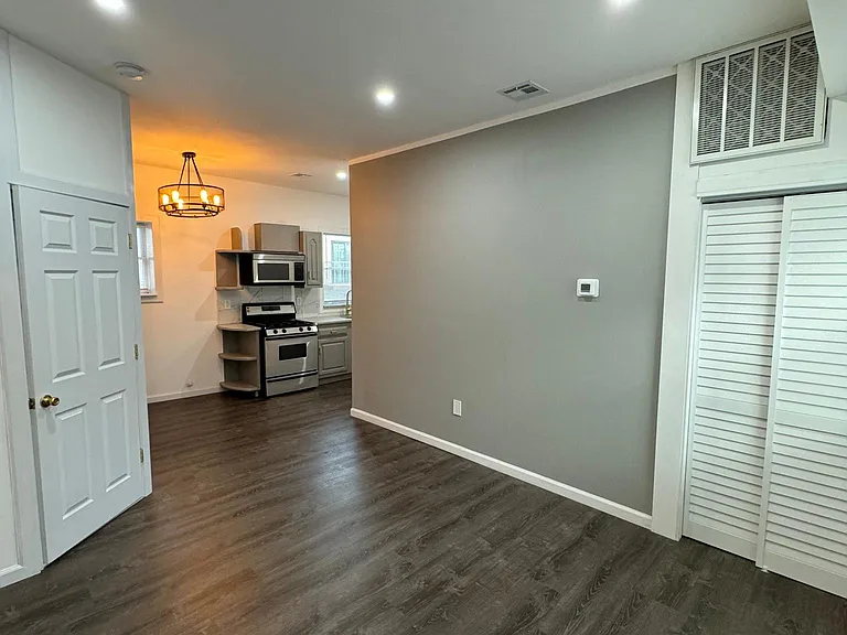 342 E Westfield Ave #1B — Photo 6