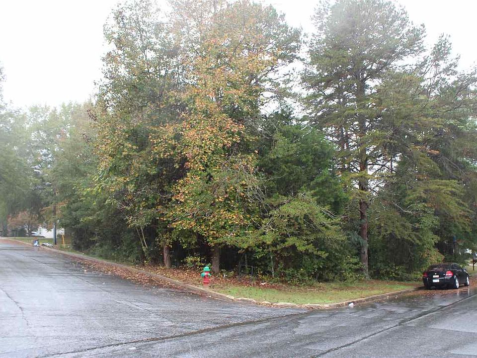 1st image of Wilmont St