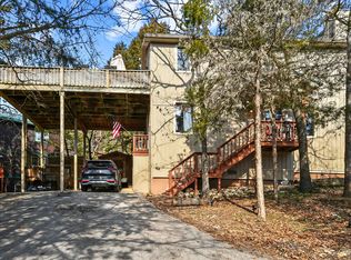 484 Lakewood Rd, Branson, MO 65616