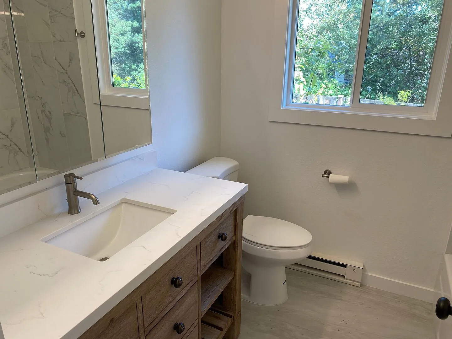 3043-3045 SW Dolph Ct — Photo 4