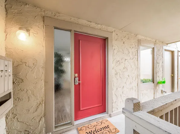 1214 Lake Shore Dr #B, Columbus, OH 43204