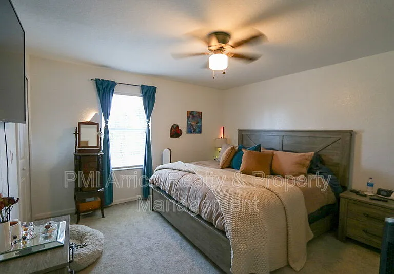 10922 Winter Crest Dr — Photo 12