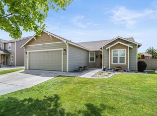 5719 W 15th Ave, Kennewick, WA 99338