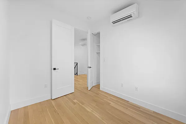 Rented by TorsX Inc | media 5