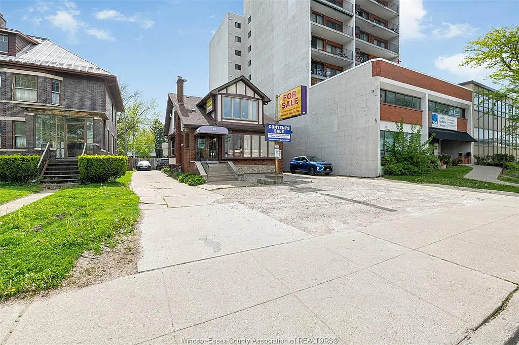 2 bed, 1.5 bath, $1,800 — Photo 4