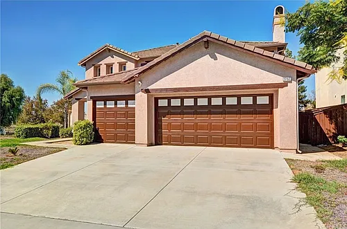 27152 Arla St Photo 1