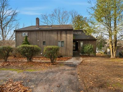4 Lakeside Dr, Narragansett, RI, 02882