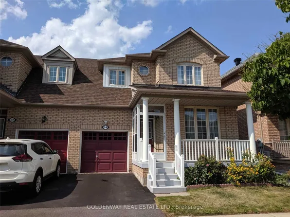 34 Whitford Rd, Markham, ON L6C 2J2
