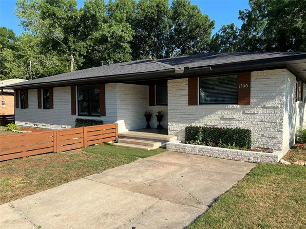1500 Elizabeth St, Gainesville, TX 76240