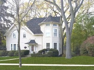 2318 Ridgeway Ave, Evanston, IL 60201