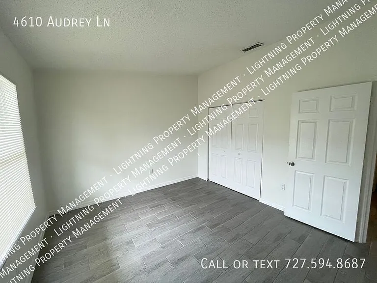 4610 Audrey Ln — Photo 7