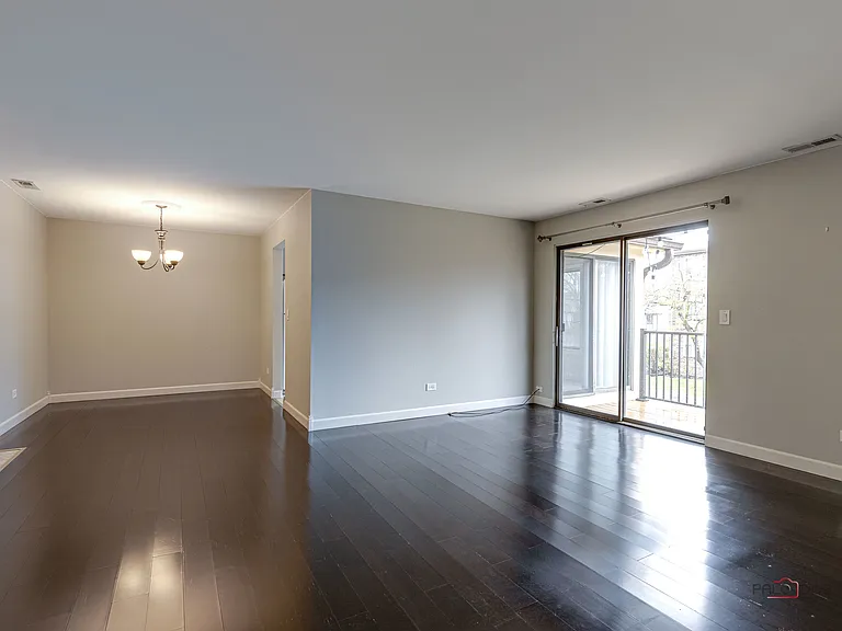 530 Cumberland Trl #D — Photo 4