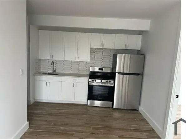 2567 Decatur Ave APT 20, Bronx, NY 10458