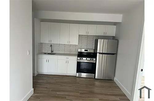 115 Sutter Ave #2A Photo 1