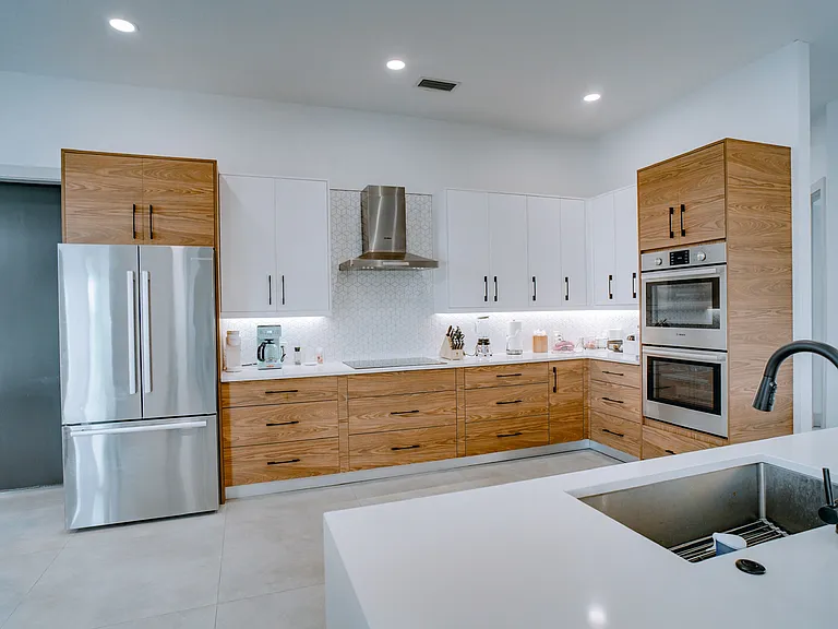 4126 SW 22nd Ct — Photo 7