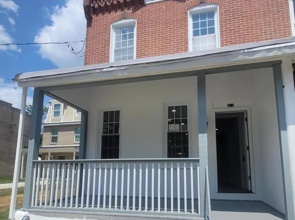 211 E 25th St, Wilmington, DE 19802