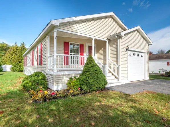 4 Aspen Way, North Hampton, NH 03862
