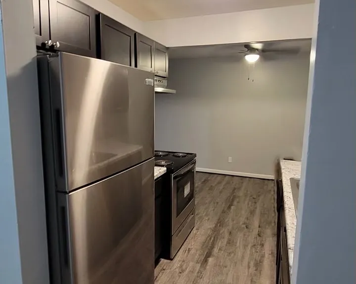 Hidden Trail Apartments — Photo 2