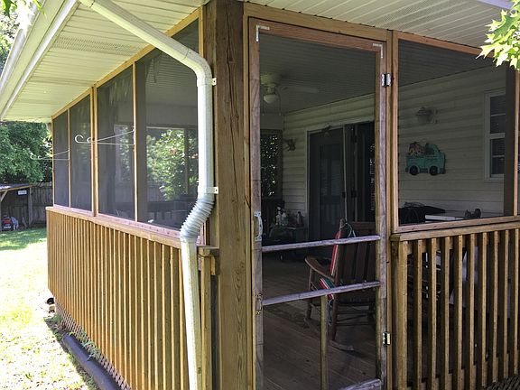 Screened in back porch