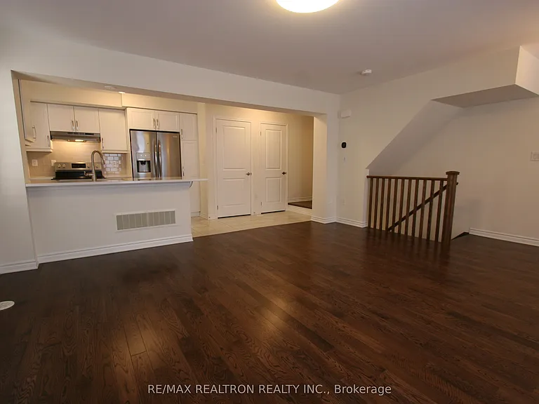 66 Casely Ave — Photo 10