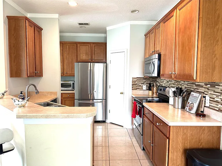 1971 Estancia Cir — Photo 6