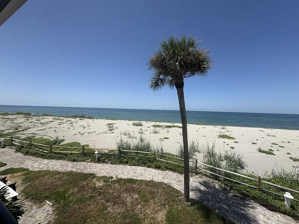 500 Park Blvd S #65