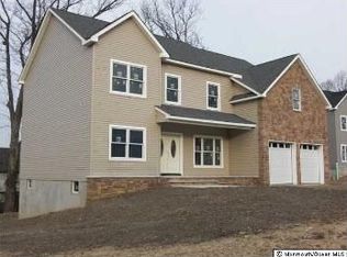2 Imaginary Pl, Aberdeen, NJ 07747