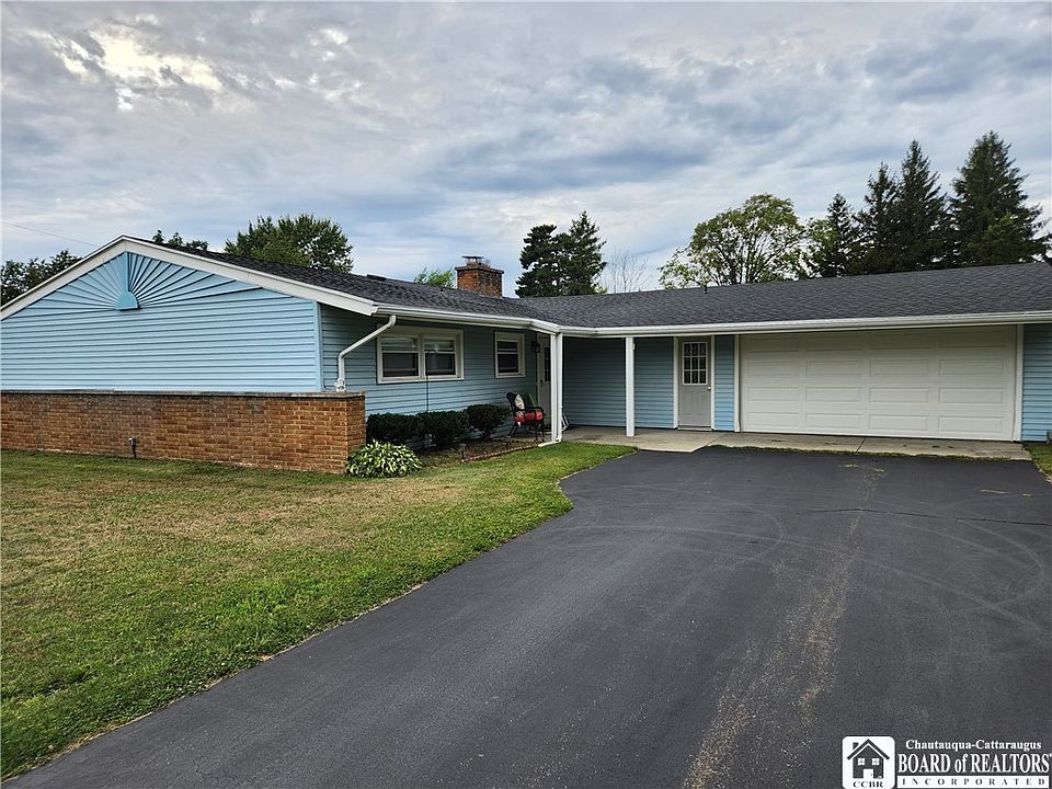 1st image of 3758 Wildwood Dr