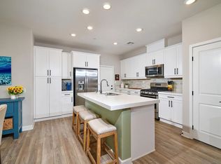 1196 Delpy View Point, Vista, CA 92084