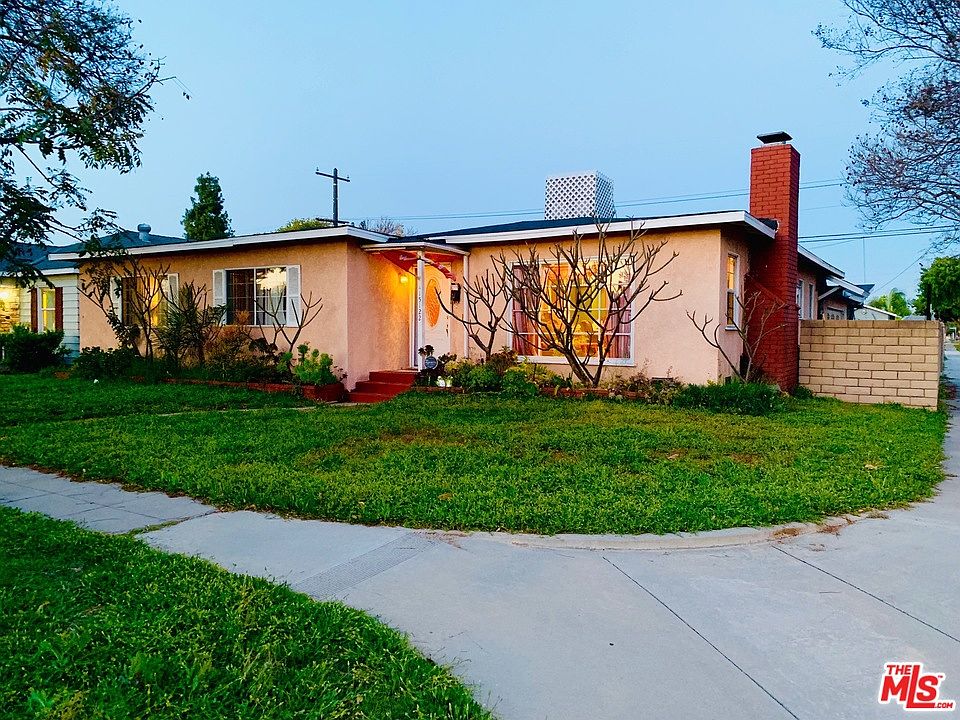 1st image of 15122 Roseton Ave