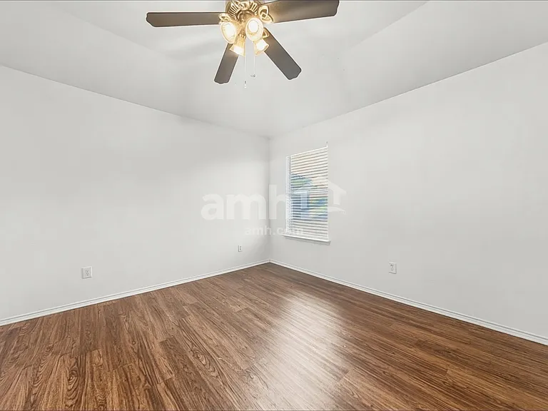 4000 Hidden Meadow Ct — Photo 15