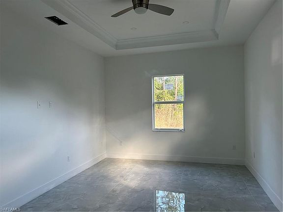 4th image of 4930 40th ST NE